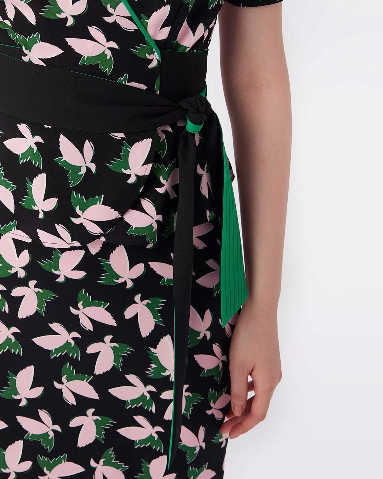 Best Diane von Furstenberg Alexia Cady Wrap Top I Sort Metamorphosis